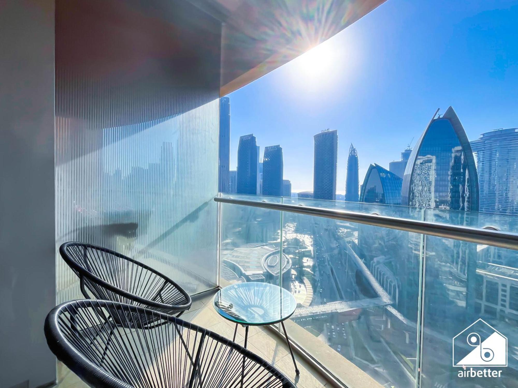 Burj Khalifa View Steps From Mall Apartment Dubai